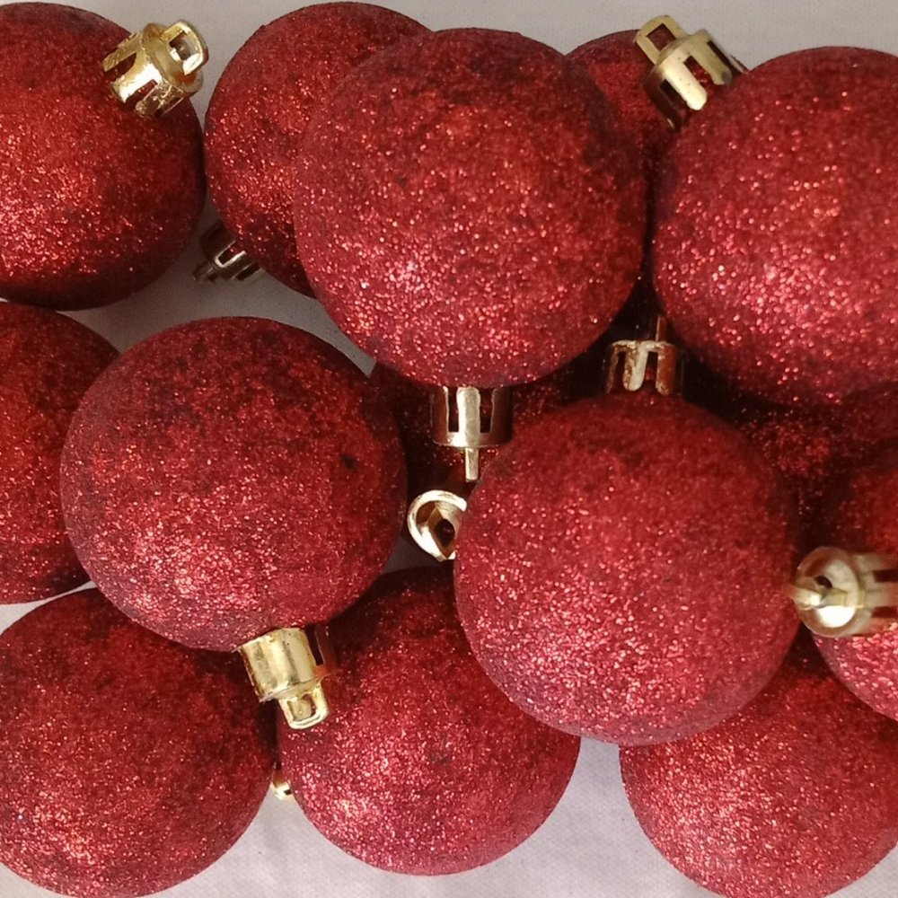 Red Glitter Christmas Balls/17